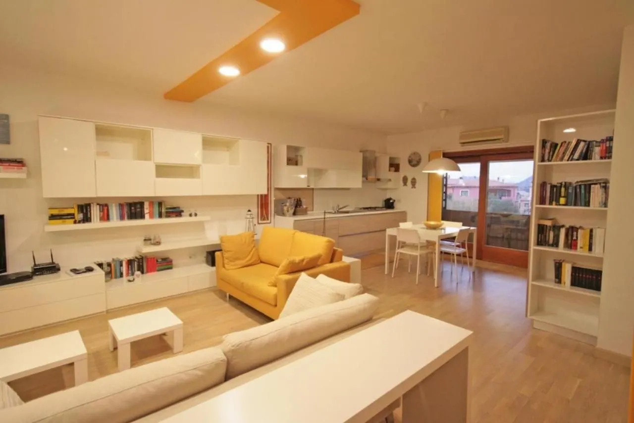 Ferienhaus Comodo Appartamento Casa Razzoli Palau