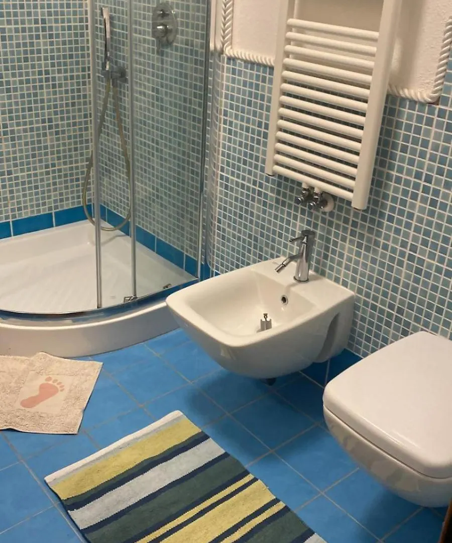 Ferienhaus Comodo Appartamento Casa Razzoli Palau