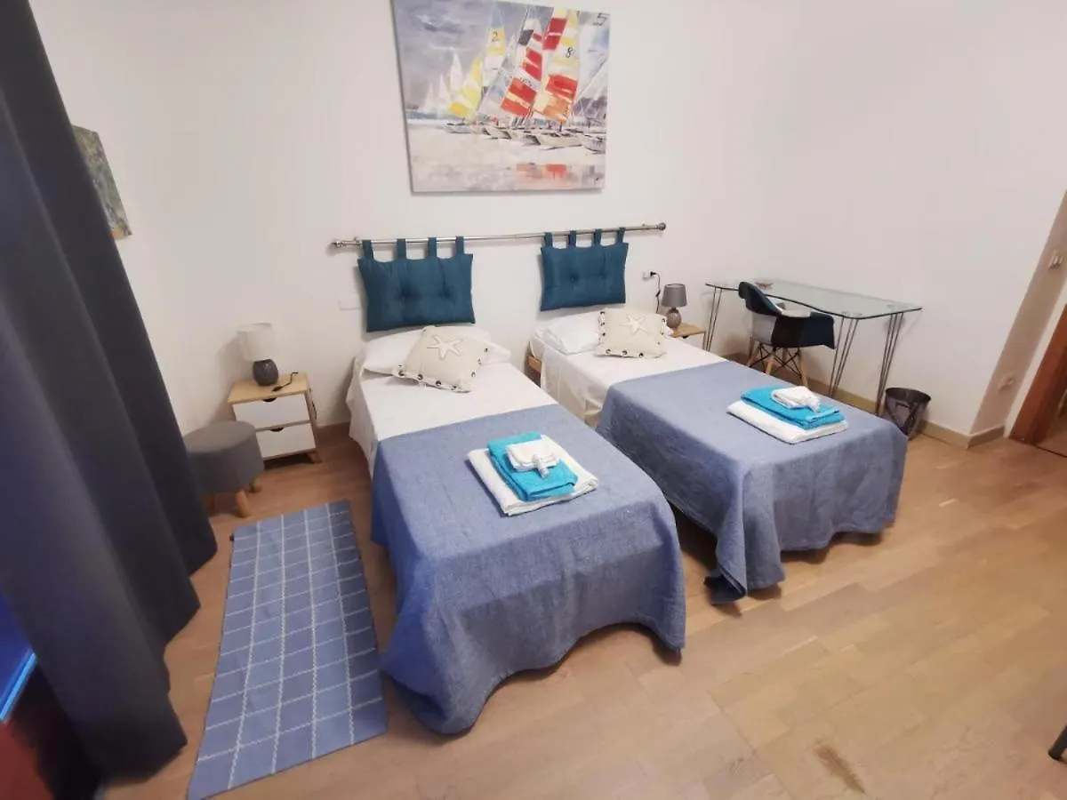 Ferienhaus Comodo Appartamento Casa Razzoli Palau Italien
