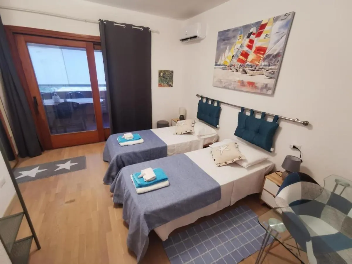 Comodo Appartamento Casa Razzoli Palau Ferienhaus